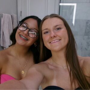 Meet your Posher, Allison